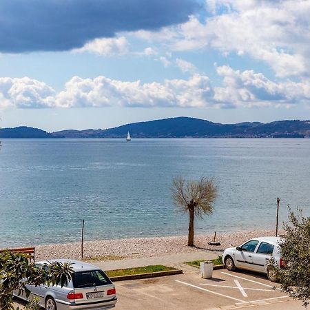 Mare-More Studio W Balcony And Beach Front And View Задар Екстер'єр фото